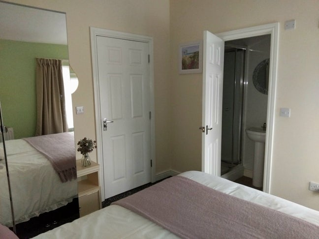 Doncaster New on the Market Bills Included Main Photo