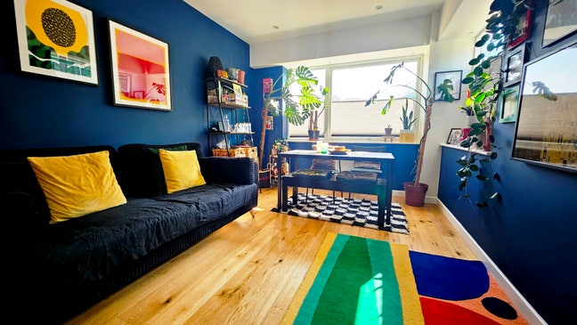 Modern spacious ground floor apartment Main Photo