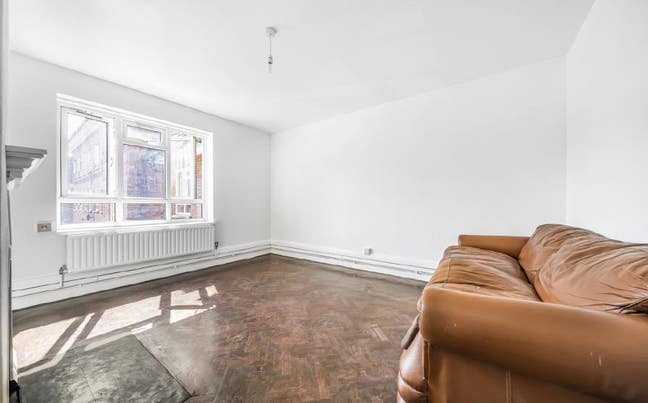 3 Bed Flat - Furnished - Clapham Common SW4 Main Photo
