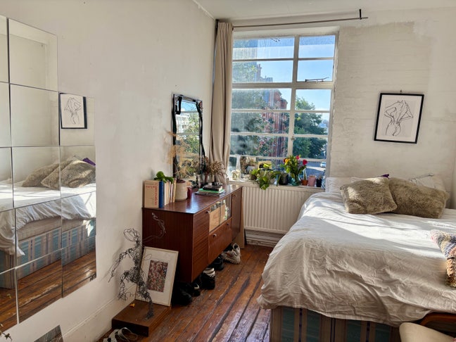 Sublet in creative Warehouse ✨ Main Photo