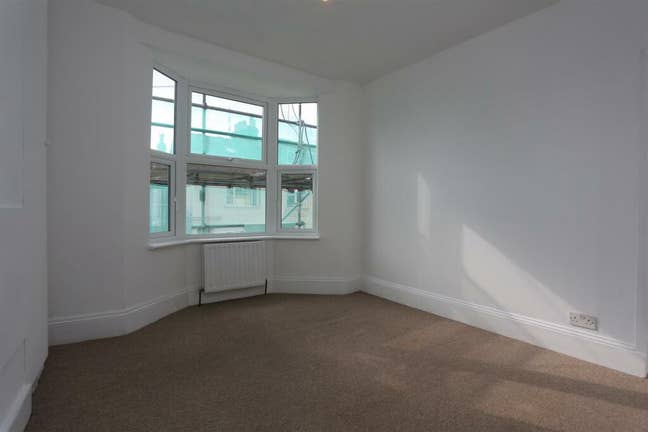 LGBT+ flatmate sought for cosy queer household Main Photo