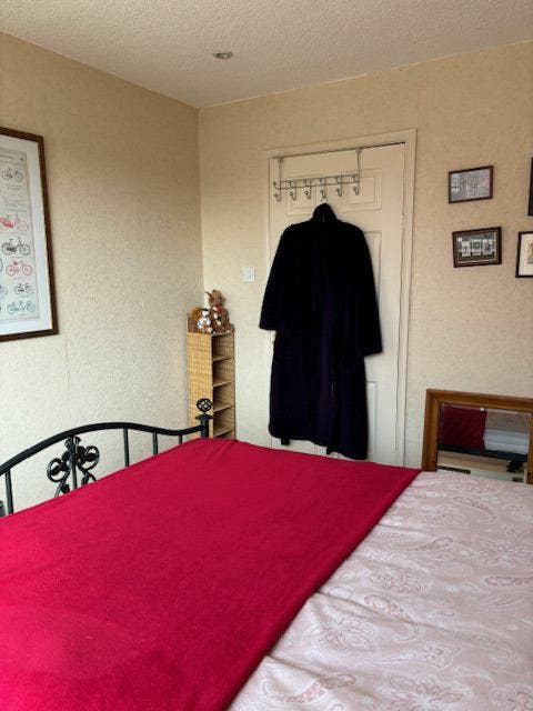 Double room in Whitnash Main Photo