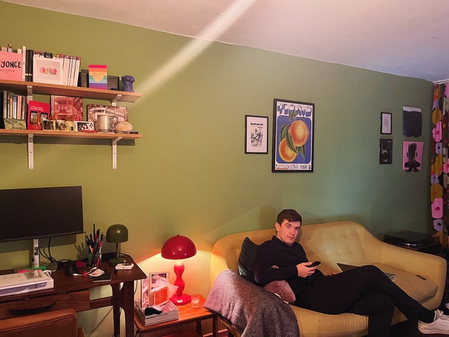 Room to rent in Stockwell flatshare! Main Photo