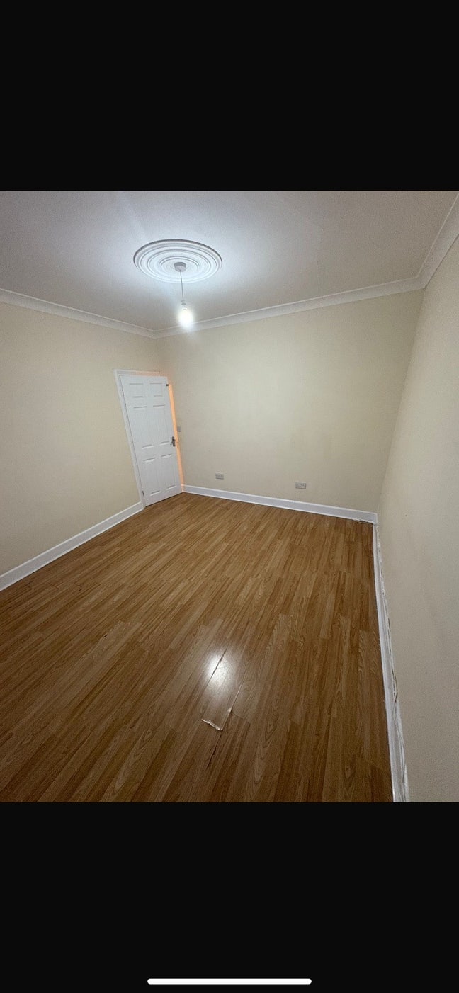 Spacious Rooms in Dagenham  Main Photo