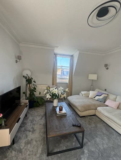 Double Rooms in 2-Bed Flat in Marylebone Main Photo