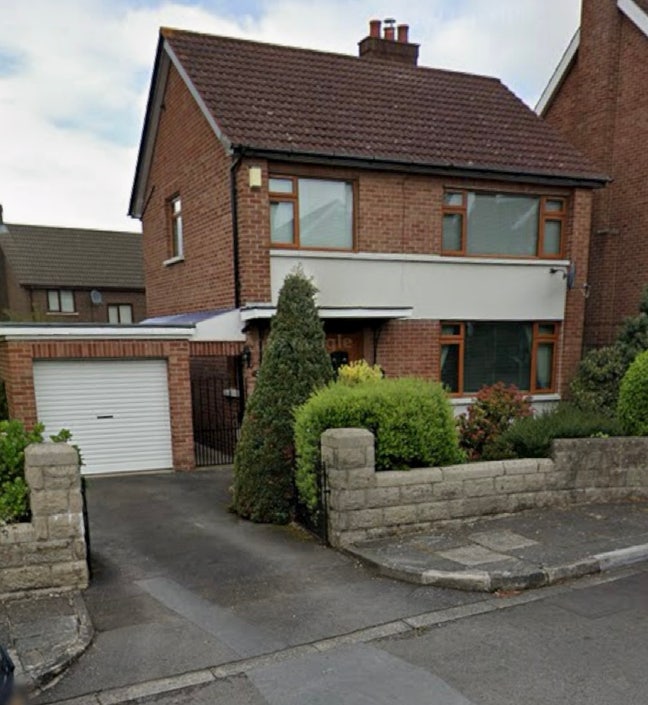 Belmont Road area- pt time live in landlord Main Photo
