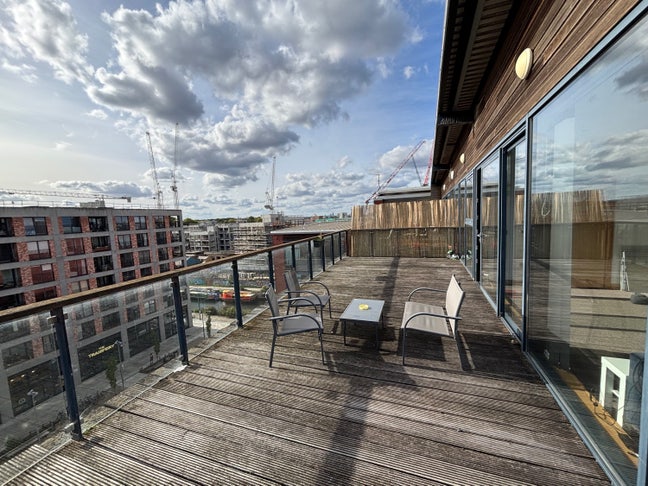 Hackney Wick Flat Main Photo