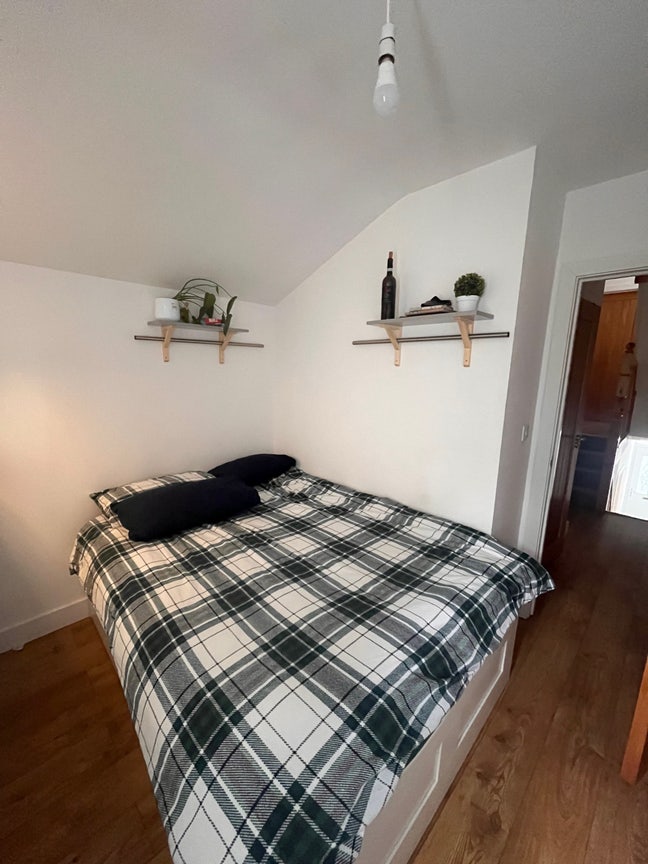 Double Room Sublet with own Bathroom - East London Main Photo