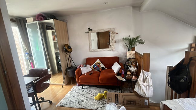 Lovely very spacious en suite  Main Photo
