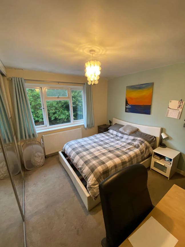 2 Double rooms available in big house share Main Photo