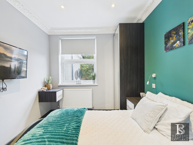 🏡 Nothing like it 👌🏼- kitchenettes - Slough 🔥☄️ Main Photo