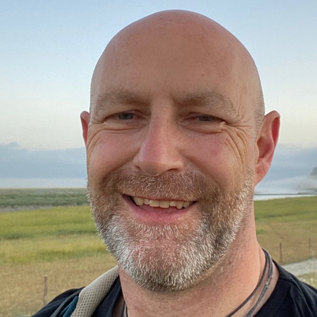 Double Room on suite required  Main Photo