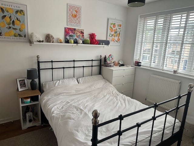Fabulous Double Room Safe quiet  Main Photo