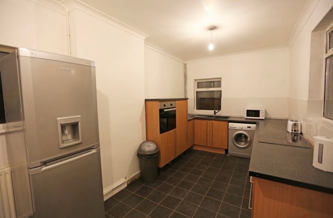 Double Room Available - Ketteting  Main Photo
