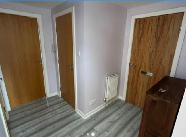 1 bed in a modern furnished flat, Urgently Needed! Main Photo