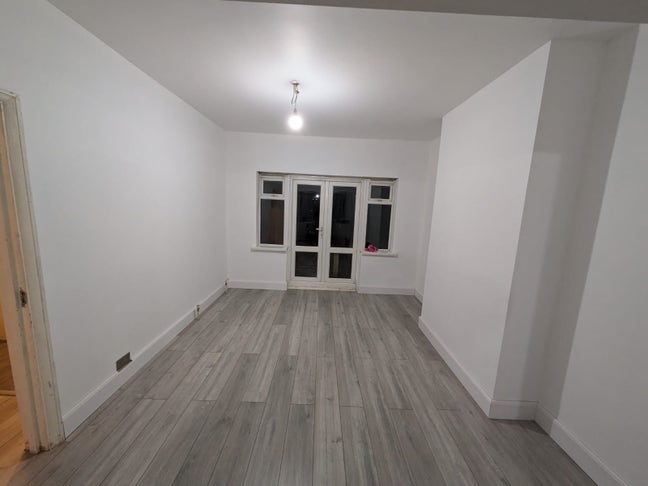House to Let in Heston, Southall Main Photo