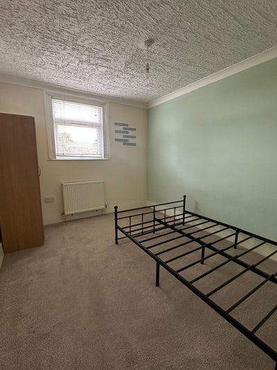 Room available for rent Main Photo