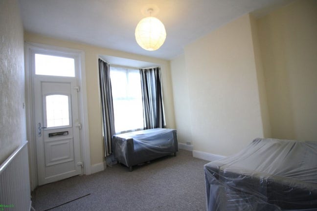 Great Value 3 Bed on Westwood Road, Earlsdon CV5 Main Photo