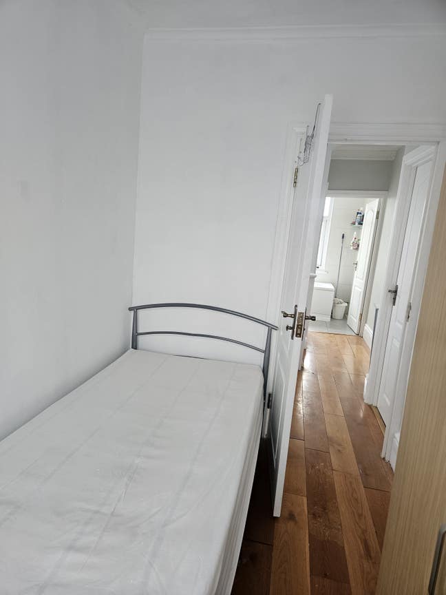 Single Rm female house.£450pcm incl.Welling Main Photo