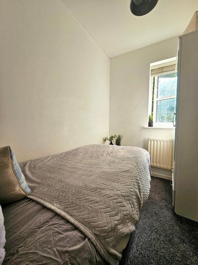 💎 Rooms Available – SE16 – All Bills Included Main Photo