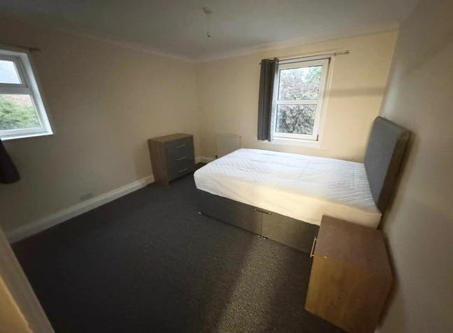 Spacious Rooms Available for Single Occupancy Main Photo