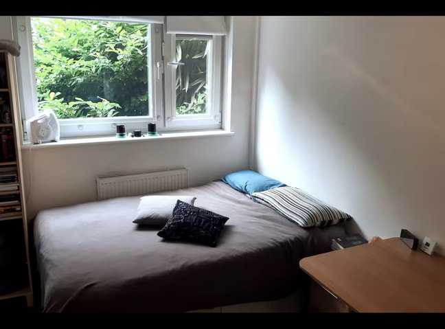 Battersea Double Room - 1 week short let only Main Photo