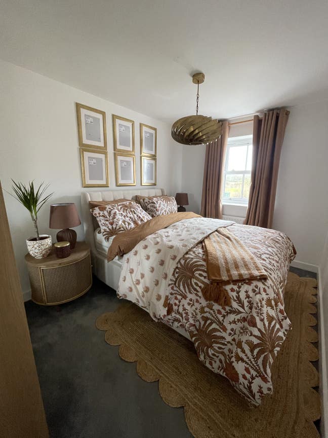 Beautiful Double Room with a Great View Main Photo