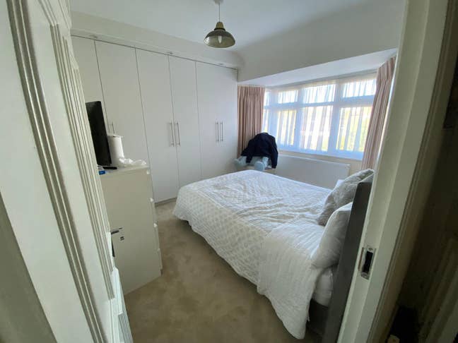 Room to let  Main Photo