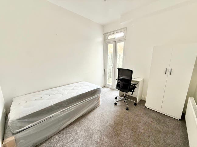 Rooms For Rent in Forest Gate E7 Main Photo