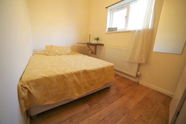 🔑 Cozy Single room in Denmark Hill  Main Photo