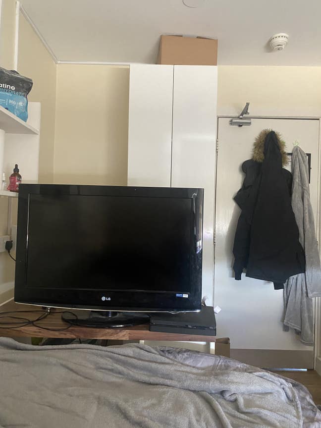 7 person affordable flat close to city centre  Main Photo