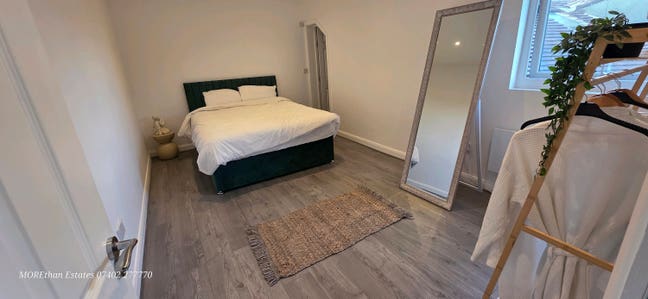 1 bed Apt. Premium, Chorlton. Trams,buses amenatie Main Photo