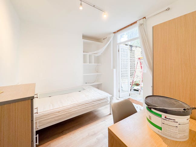 A well-presented 4 bedroom maisonettein N19 Main Photo