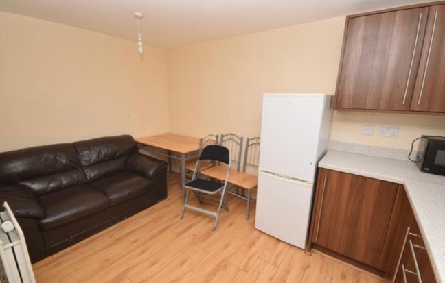 Furnished Double room Main Photo