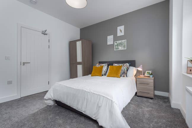 Double En-Suite room Market Lane, Dunston Main Photo