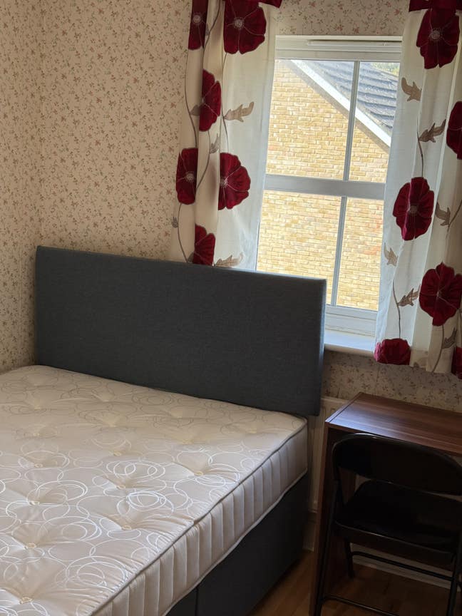 Small Double room£630pcm in Greenwich Shooter Hil Main Photo