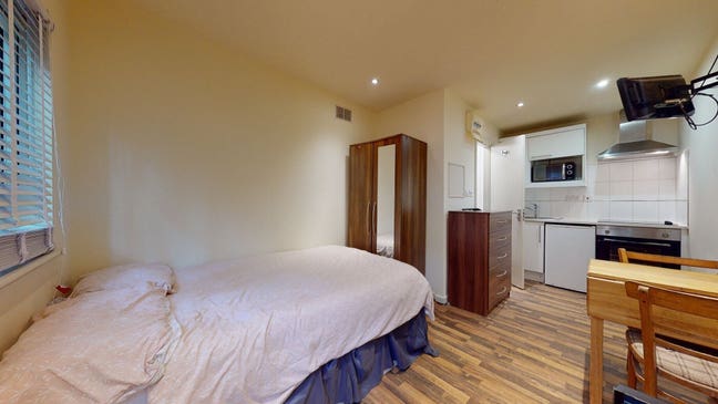 *Bright Studio Flat Next to Kilburn-Book a Viewing Main Photo