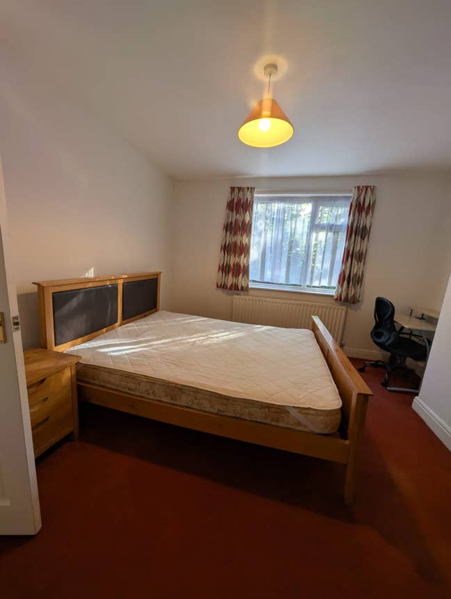 🏡  3 bed hom Property Available in LS2 Kelso Gard Main Photo