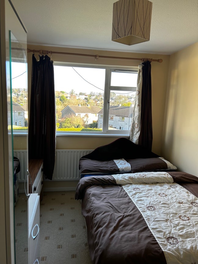 Available room in Dungannon town center Main Photo