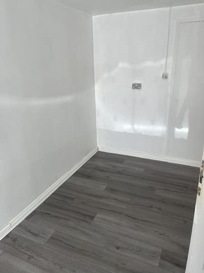 Rooms available for rent in Edgware! Main Photo