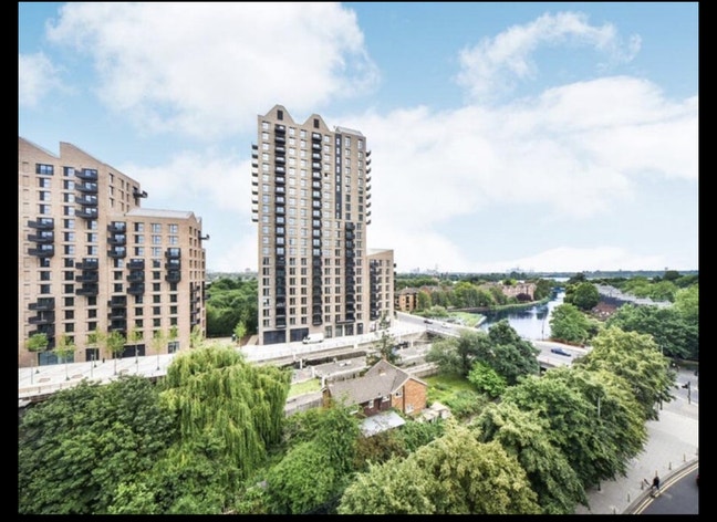 Room to let in Tottenham Hale  Main Photo