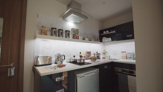 Studio room available in study inn for short term Main Photo