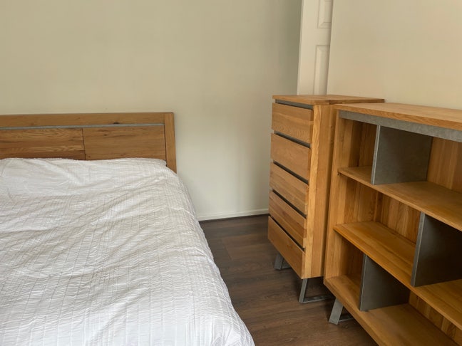 Furnished Double Room available  Main Photo