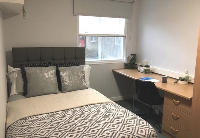 Dean House Accomodation Main Photo