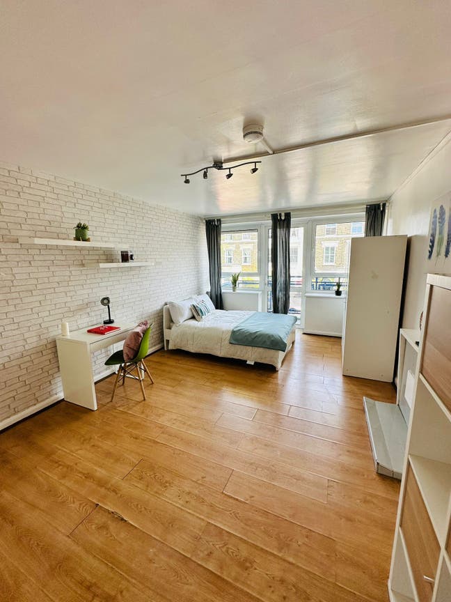 Super Nice Amazing Room in Modern Flat Main Photo