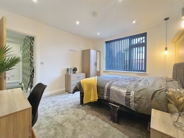 Luxury Double Off-Suite Room Main Photo