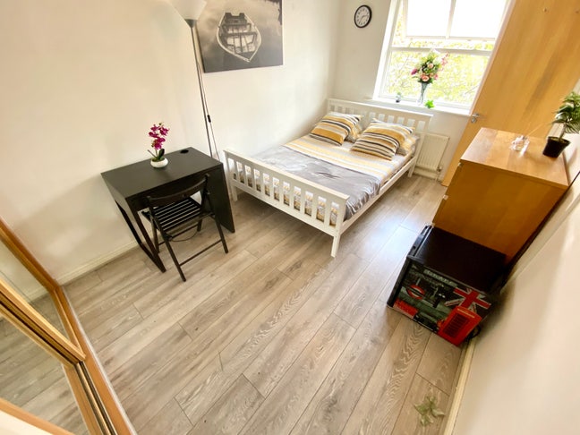 🌇Beautiful En-suite Room, Living Room, Garden🌇 Main Photo