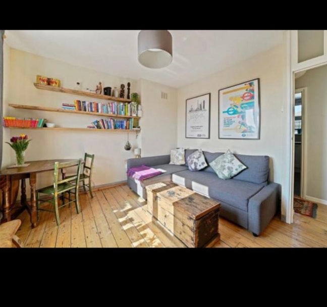 Lease takeover in beautiful flat in Bethnal Green Main Photo