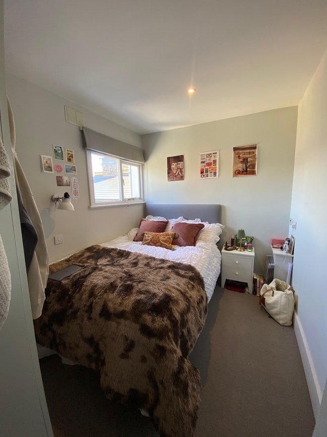 Double Bed Room in Parsons Green Main Photo