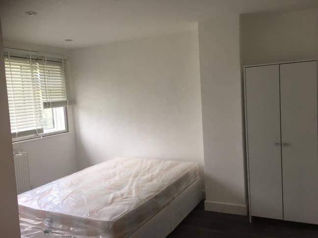 4 Spacious Double Rooms Available in Sidcup Main Photo